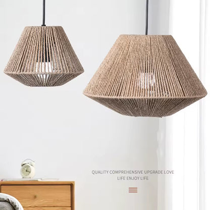 Lámpara Colgante de Ratán Geométrico
