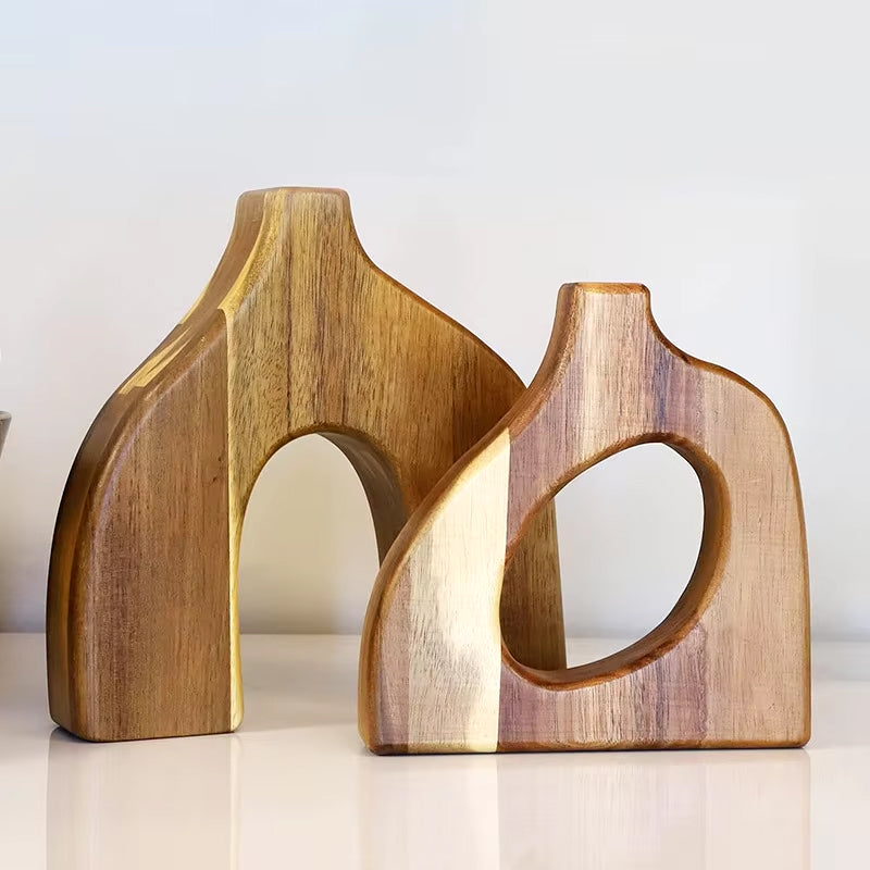 Juego de jarrones de madera maciza.