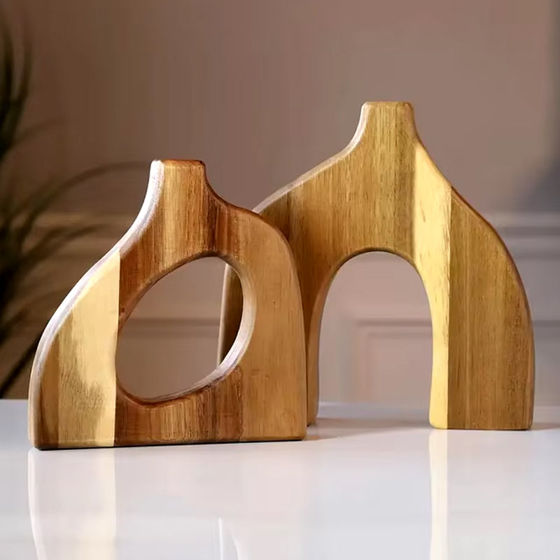 Juego de jarrones de madera maciza.